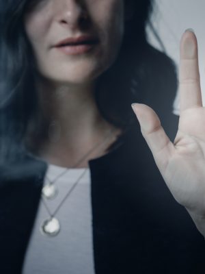 O Ministério Público do Amazonas (MPAM) participou, na segunda-feira (17), de um evento em alusão ao Dia Internacional da Mulher no município de São Paulo de Olivença, no interior do estado. A programação contou com a presença da rede de proteção à mulher e com a palestra da promotora de Justiça Kyara Trindade Barbosa, que abordou o tema “Violência Doméstica e Familiar contra a Mulher e Mecanismos de Proteção”.